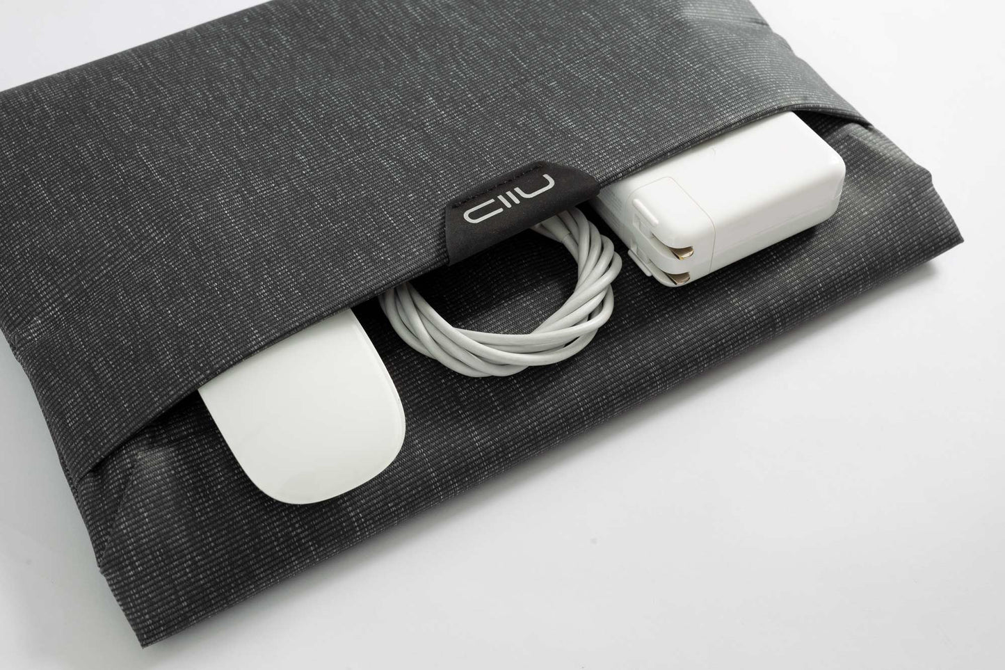 NIID  Laptop Sleeve