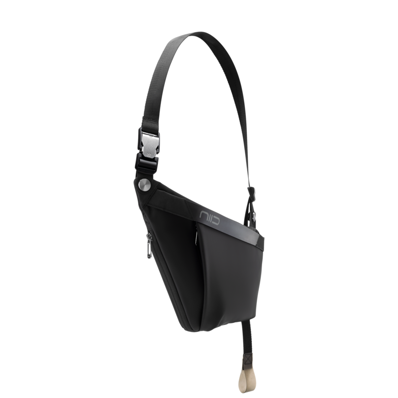 NIID ボディバッグ FINO Ⅳ F4 ブラック FINO IV Chest Bag – NIID