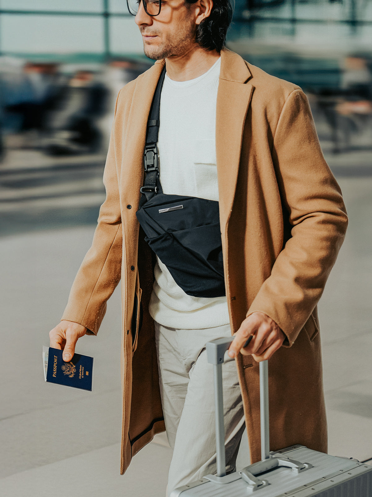 NIID R1 Sling Bag ブラック niid R1 Sling Bag | KYLIEKLARE